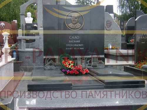 памятники Минск