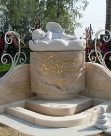 Памятник из мрамора